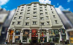 Gold Hotel